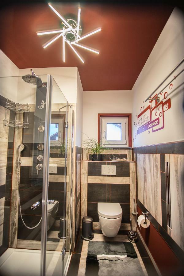 Bodensee-Fewo Modernes & Top-Ausgestattetes Appartement Incl Netflix, Fahrradgarage อูลดิงเงน มึลโฮเฟิน ภายนอก รูปภาพ